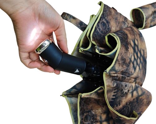 LED Terang Auto Buka / Tutup payung keamanan dengan pita reflektif untuk visibilitas malam